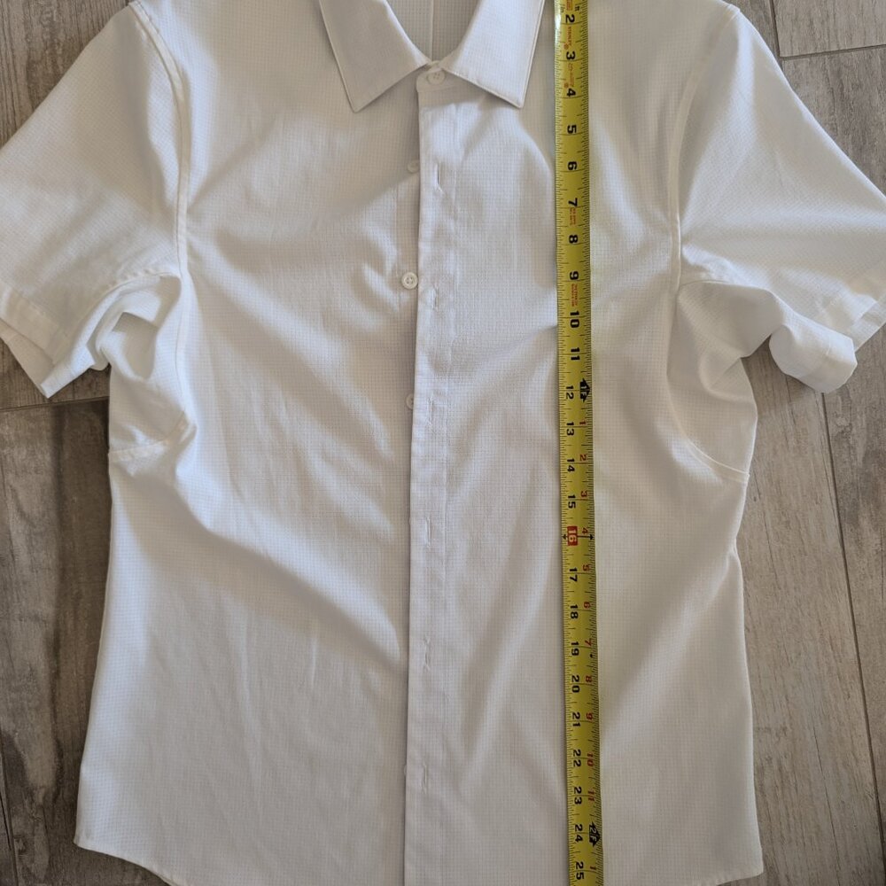 Lululemon Men's Collared Performance Button Down … - image 4